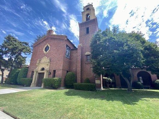 NoHo First UMC is a beautiful brick and stained glass church in the NoHo Arts District