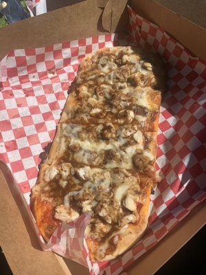 Jerk chicken flatbread