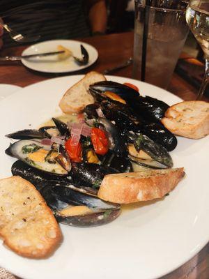 Mussels appetizer