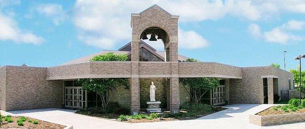 The church entrance from the northern parking lot.