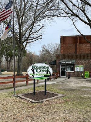 Knobbs Creek Par 3 Golf Course