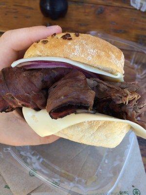 Roast beef on a bulky roll