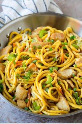 Chicken lo mein