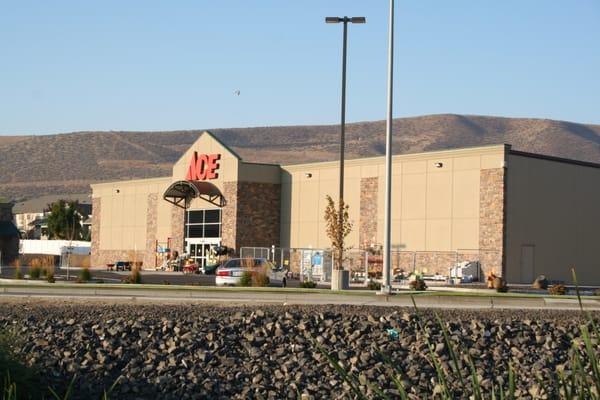 Ace Hardware and Sporting Goods on Keene Road