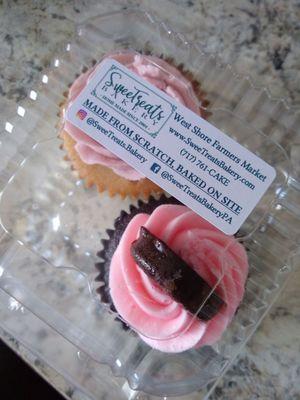 Delicious Keto vanilla cupcake with raspberry frosting (left) and peppermint chocolate (right)