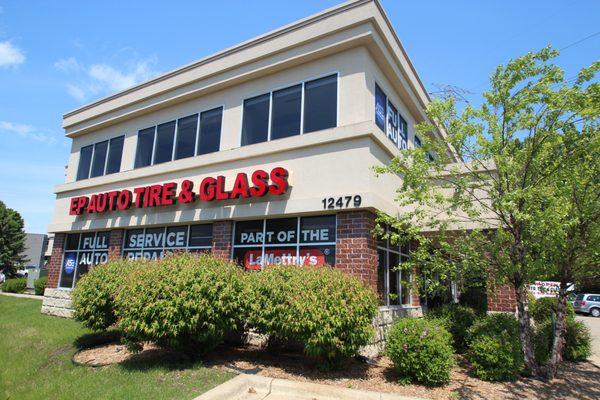 Exterior of EP Auto Tire & Glass in Eden Prairie