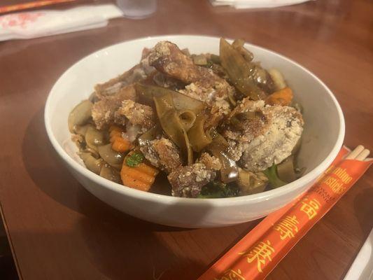 Crispy Ducks on Drunken Noodles