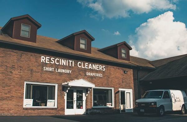 Resciniti Cleaners