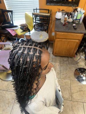 Medium boho knotless braids