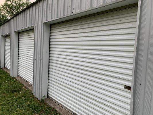 10x24 storage units