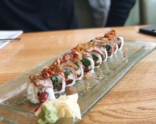 Surf 'N Turf sushi roll