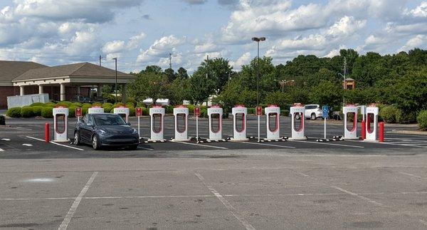 Tesla Supercharger, Auburn