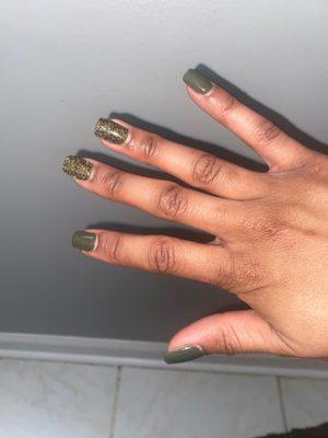 Olive green and shimmer dip set. TWO WEEKS OLD & STILL FRESH! Thank you Tracy.