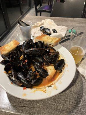 mussels marinara