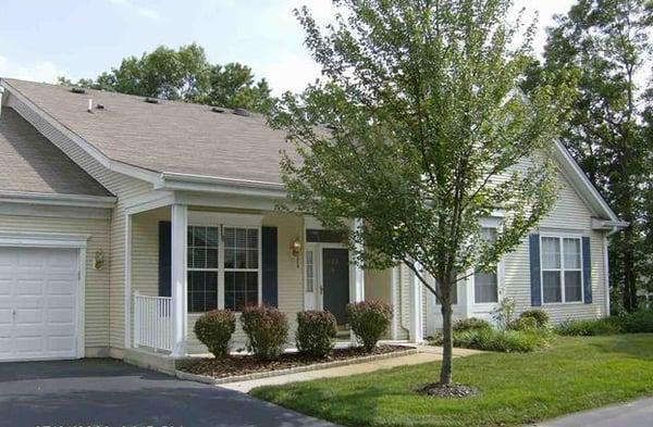 Who would believe this, Manor home is condo ownership, meaning the outside is all cared for including roof...