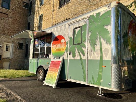 Koconuts Shave Ice