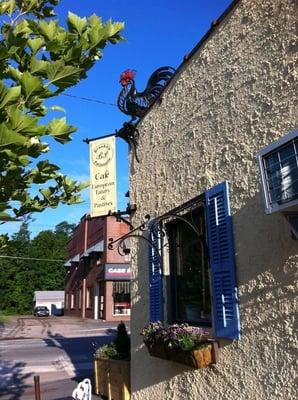 Branko's Patisserie du Jour in the Spring time