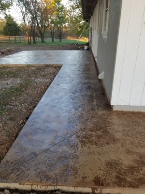 NATURAL SLATE STAMPED CONCRETE