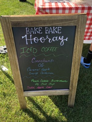 Bake Bake Hooray is awesome! Really enjoyed their Cinnabun!