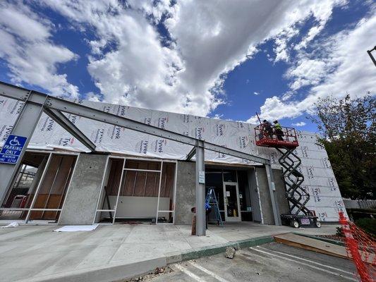 Tyvek Underlayment- Starbucks Burbank, Ca.