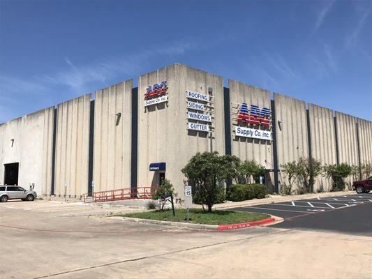 Now in North Austin! Roofing, siding, windows, and gutter.