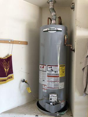 Brand New AO Smith 40 gallon Natural Gas water installation for a client in Desert Ridge. Happy Home! Happy Homeowner!