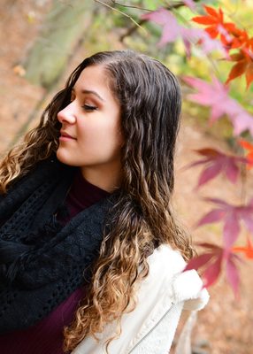 Portrait photoshoot in the woods before all of the leaves are gone