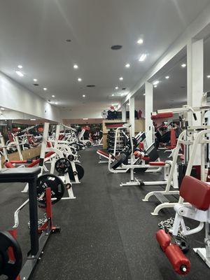 Excellent workout equipment with its top-notch design. Precision-engineered for optimal performance. Avoid gym crowds with this private gym.