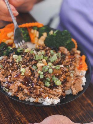 The most beautiful chicken teriyaki bowl!