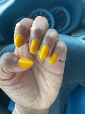 Yellow gel nails