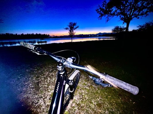 Sunset by the lake at Amelia