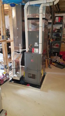 95% Rheem upflow furnance installation.