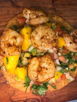 Mango ceviche with grilled shrimp