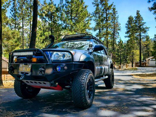 Fixed CV axles on Off-Road modded 4Runner.