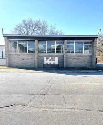 This is the front of our building! Make an appointment and stop in and see us!