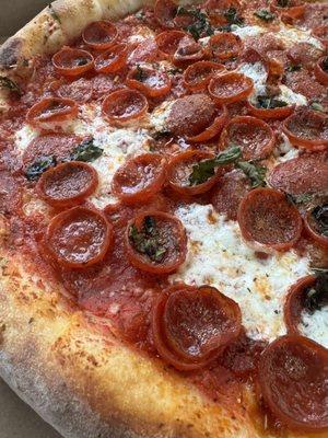 Pepperoni margarita pizza