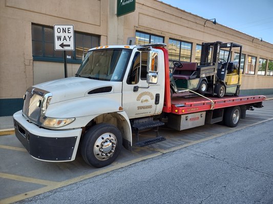 A1 Bob Springer's Towing & Recovery Service