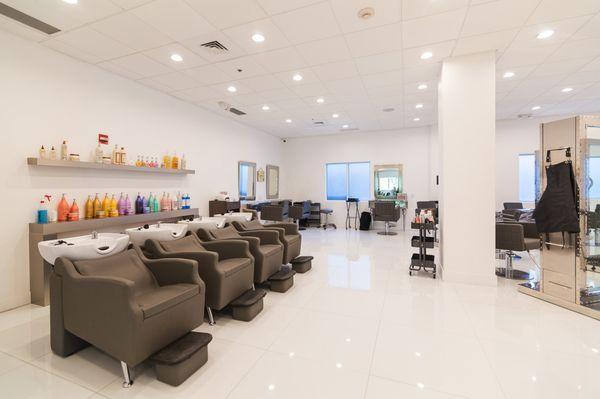 Elevate Salon Institute - Miami Beach