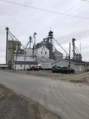 Spencerville United Equity store, mills, grain bins.