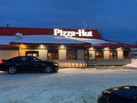 Pizza Hut