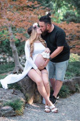 Maternity shoot