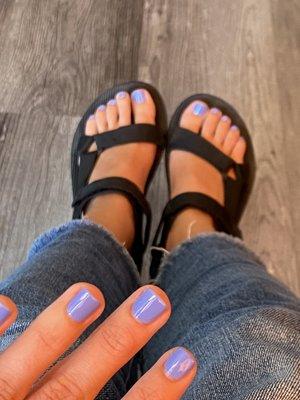 Regular Mani & Pedi