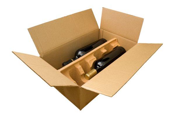 Pulp tray wine shipper with box; different sizes available!