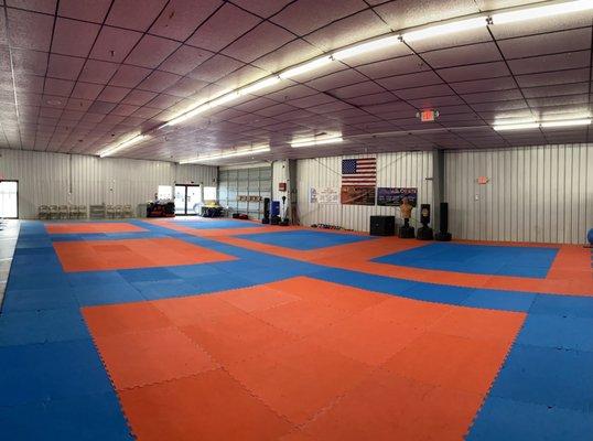 Located in the Stars Athletic Complex right off of IH 35, Stars Martial Arts hosts high quality martial arts training.