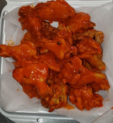 Buffalo chicken wings