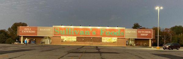 Sullivan's Foods Kewanee store front view