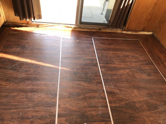 Installation of vinyl plank flooring on boat