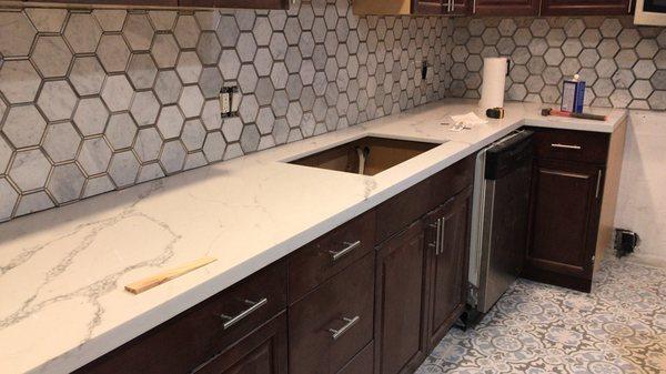 Calacatta quartz kitchen