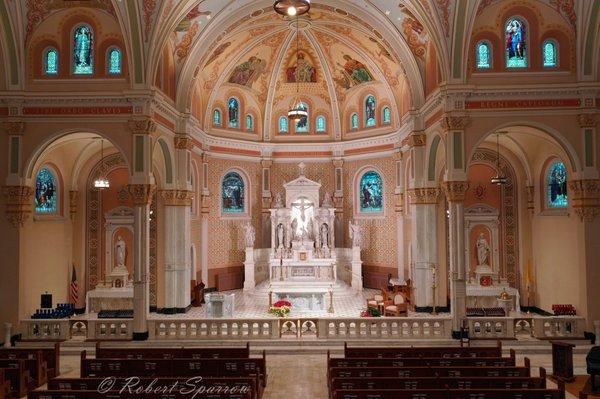 St. Peter's Basilica,
Mansfield, OH.