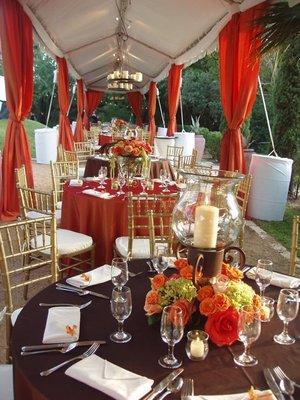 Fall tones for autumn wedding.